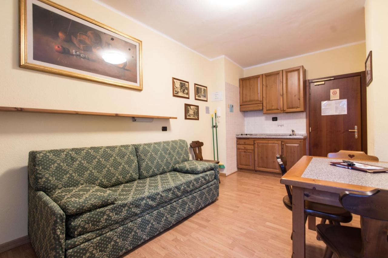 Limone Palace Aparthotel Limone Piemonte Exterior foto