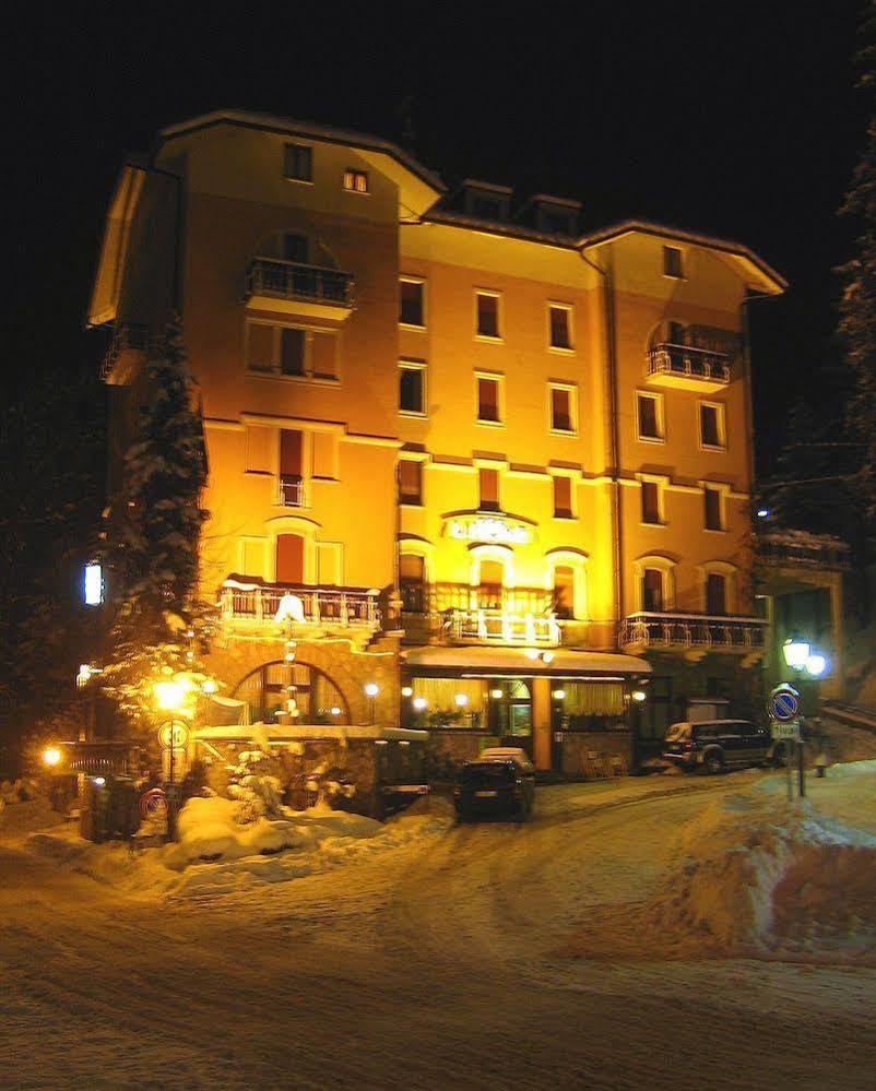 Limone Palace Aparthotel Limone Piemonte Exterior foto