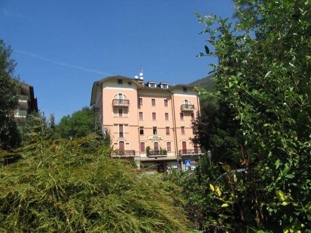 Limone Palace Aparthotel Limone Piemonte Exterior foto