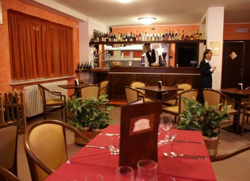 Limone Palace Aparthotel Limone Piemonte Exterior foto